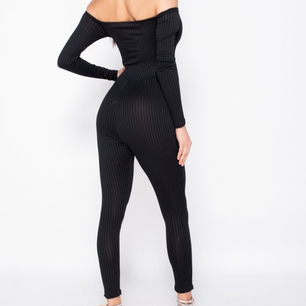 NEW * Black Jumpsuit - Picture 3 of 3